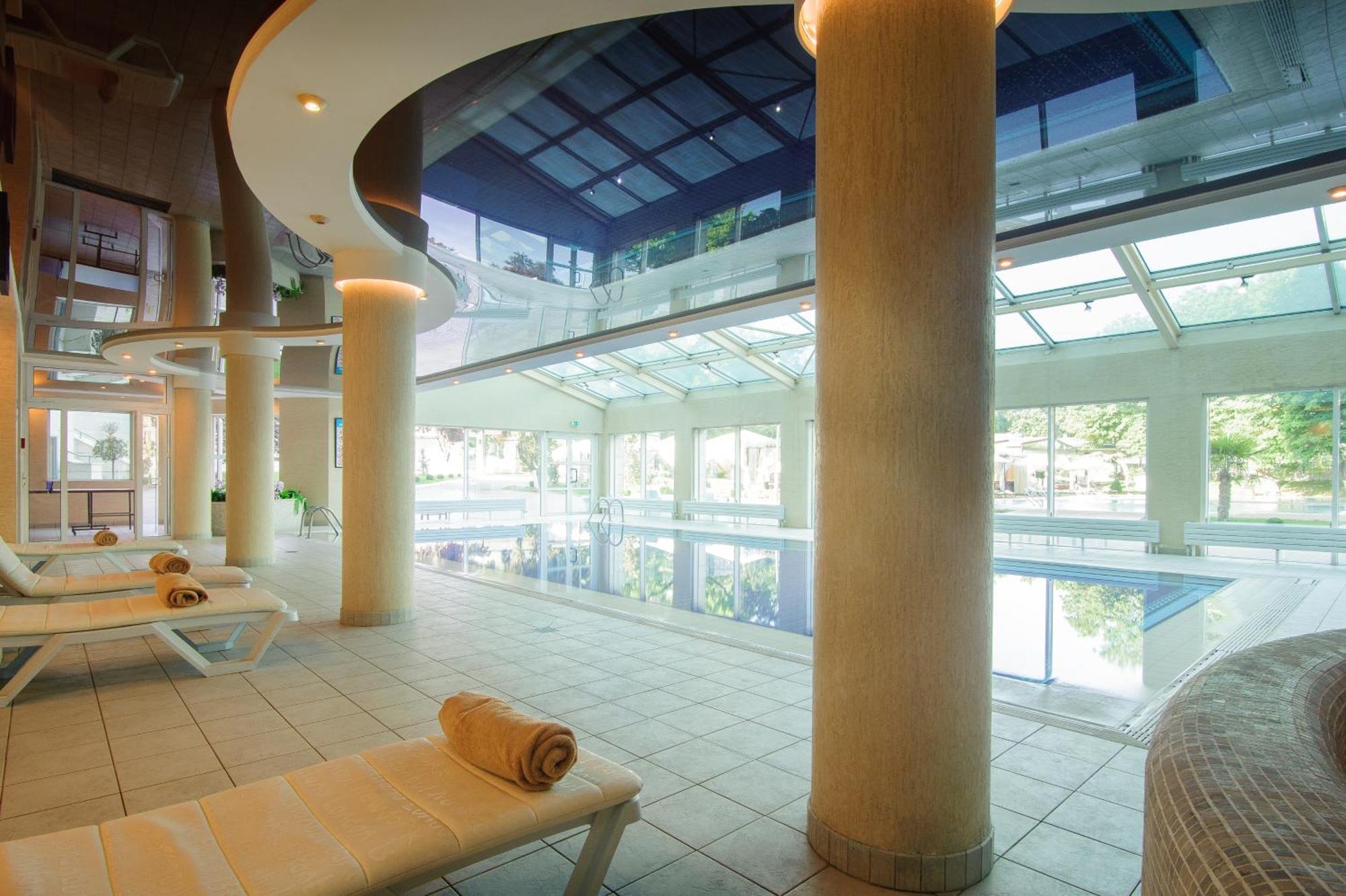 City Palace Hotel Tashkent Exterior photo
